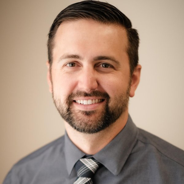 Photo of Ian Thomas, MD