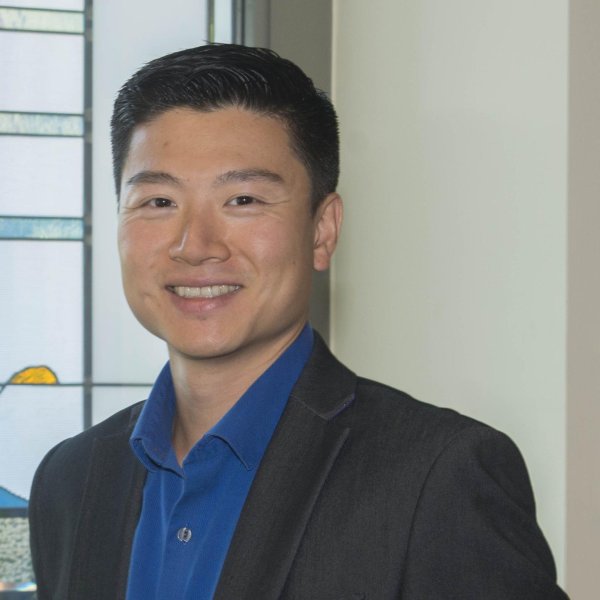 Photo of Walter Truong, MD